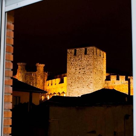 Xoxo - Castillo Ponferrada Bagian luar foto