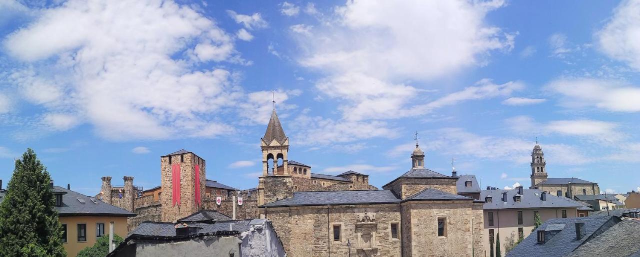 Xoxo - Castillo Ponferrada Bagian luar foto